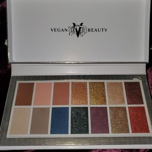 Edge of Reality Eyeshadow Palette